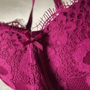 Victoria's Secret bra 32DD